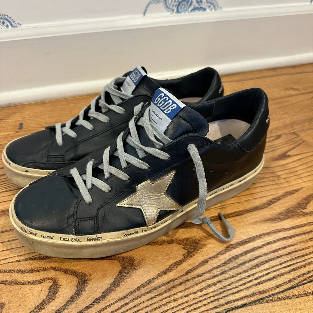 Golden Goose size 40